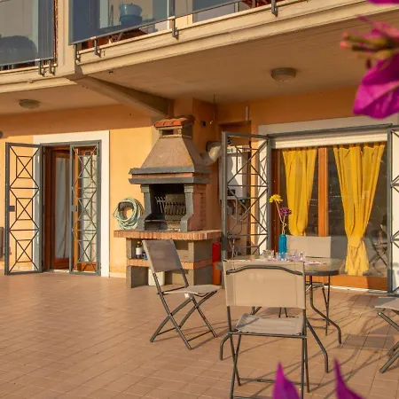 Amendola By Interhome Formia