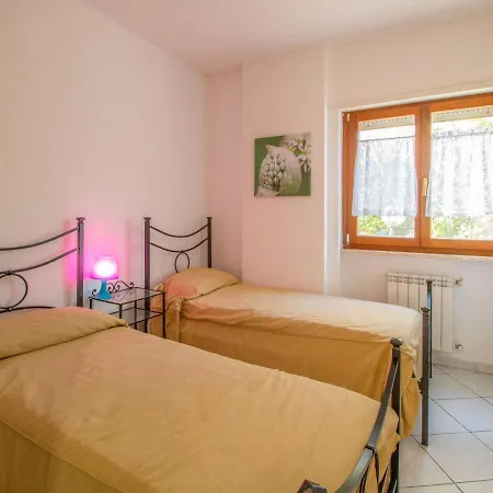 Amendola By Interhome Formia